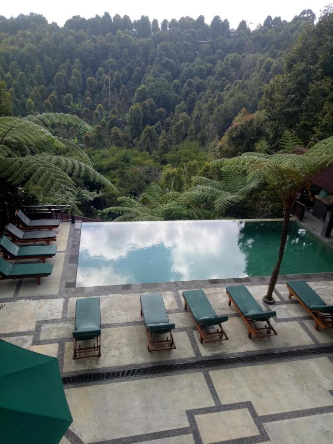 Bintang Munduk Hotel Екстериор снимка