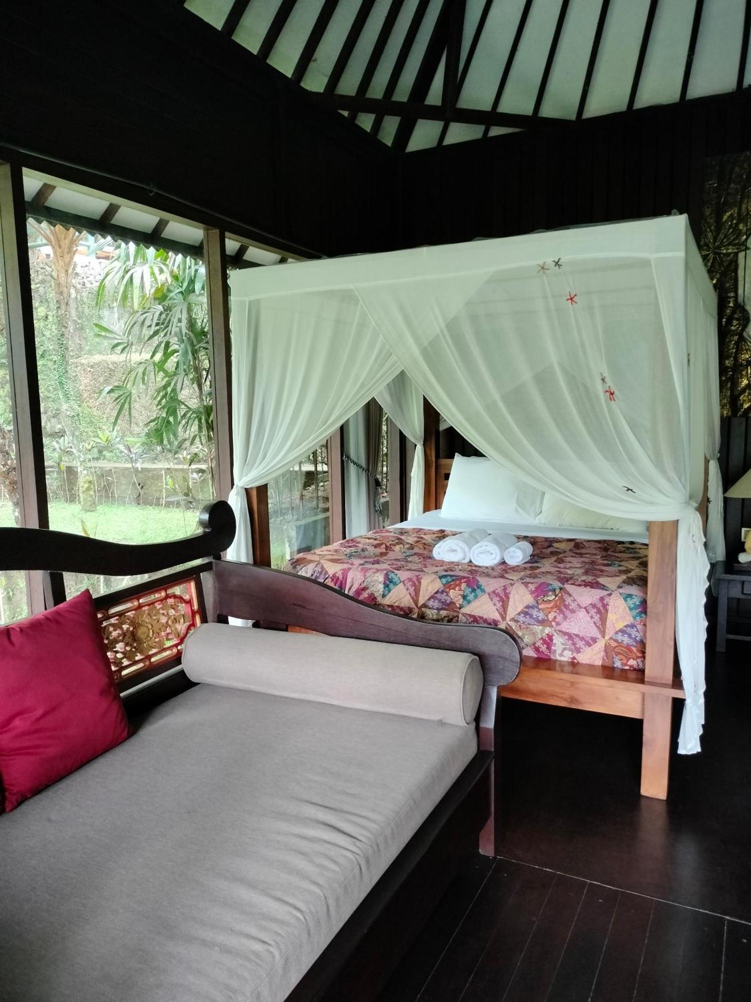 Bintang Munduk Hotel Екстериор снимка