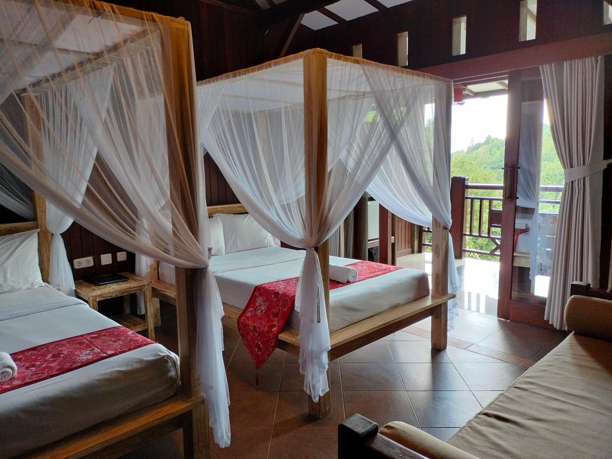 Bintang Munduk Hotel Екстериор снимка